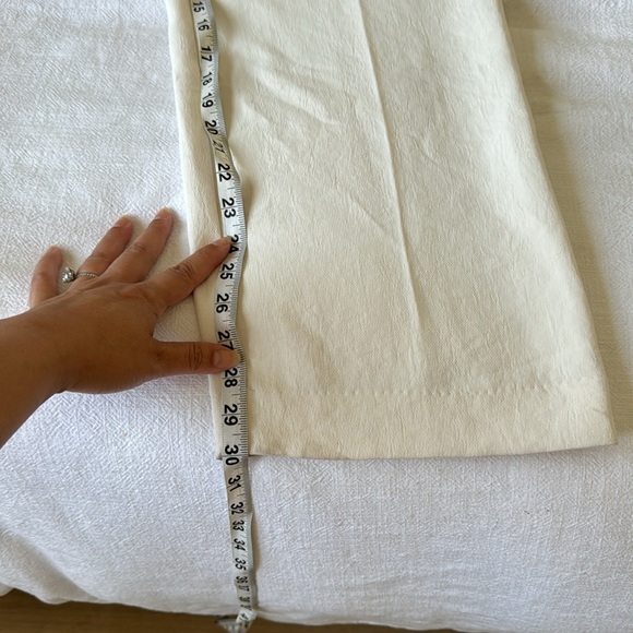 Aritzia Effortless Pants - Picture 13 of 16